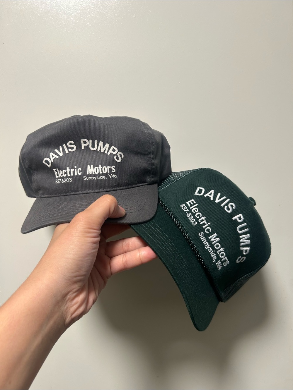 Vintage Davis Pumps Sunnyside WA Workwear Hat Bundle